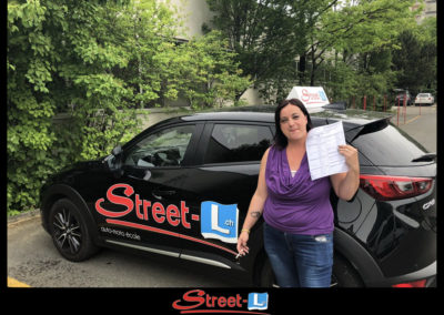 DANIELA Permis-réussi-Street-L-auto-école-permis-de-conduire-école-de-conduite-Riddes-Valais-chablais-valaisan-vaudois-Antonino-Vadalà-photo