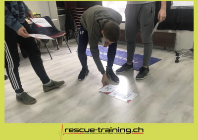 Rescue-training école de secourisme idem samaritains sauveteur permis de conduire entreprises BLS AED petite enfance Valais Lucien Cottier Street-L auto-école Riddes