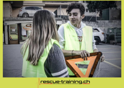 Rescue-training école de secourisme idem samaritains sauveteur permis de conduire entreprises BLS AED petite enfance Valais Lucien Cottier Street-L auto-école Riddes